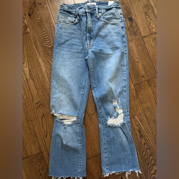 Good American Good Straight in Indigo033 Size 2/26
GS873T - Picture 2 of 8